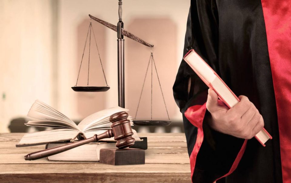 En Yakın Avukatlık Bürosu